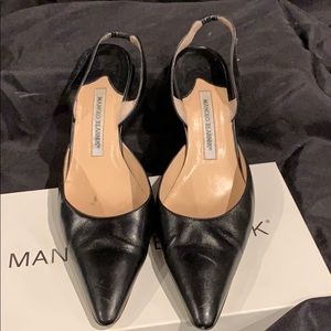 Manolo Blahnik Carolyne black slingback heels